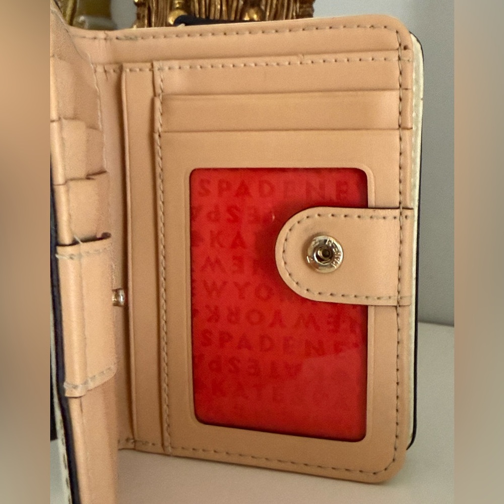 Kate Spade Wallet - Picture 9 of 15